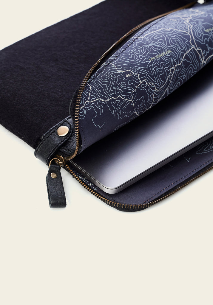 Honest wolf black wool laptop sleeve black leather product