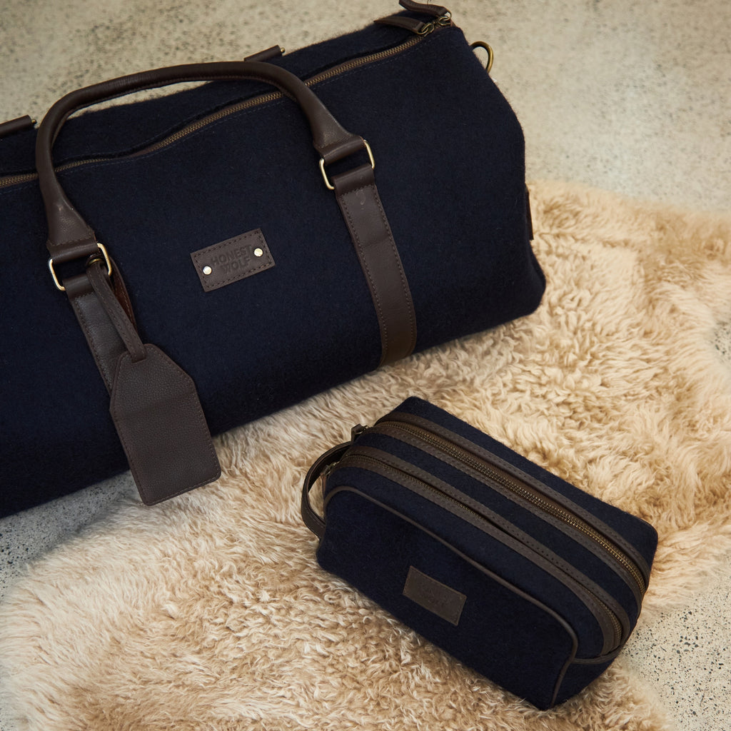 Honest wolf travel pack with the weekender travel tag and wash bag in Navy