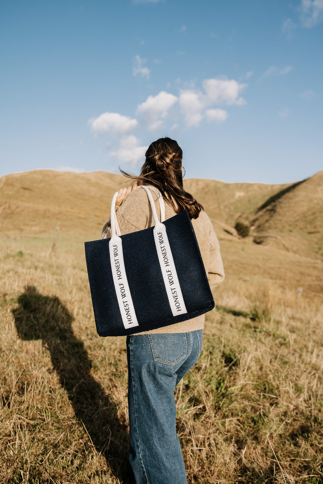 The Wool Heritage Bag - 100% NZ Wool – Honest Wolf