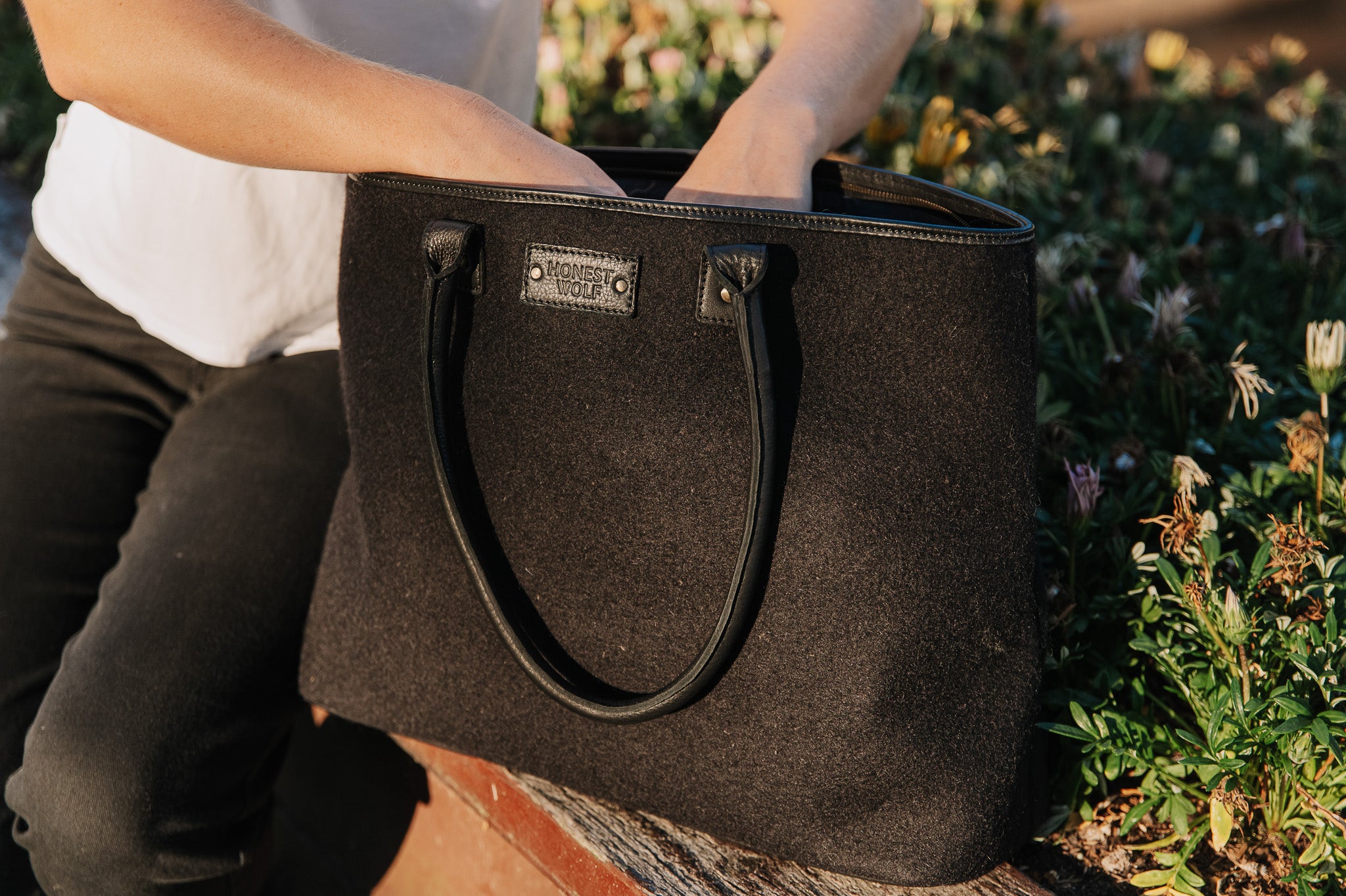 Mini Tote Bag Shop Midnight Black Honest Wolf