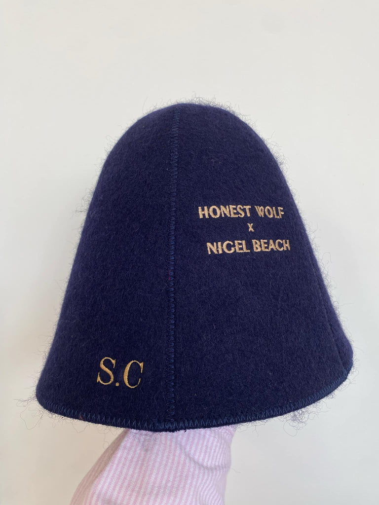 Honest wolf wool navy felt sauna hat embroidery