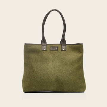 Honest Wolf Tote Forest Green bag