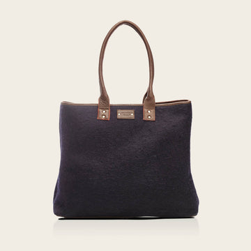 Honest Wolf Tote Navy bag