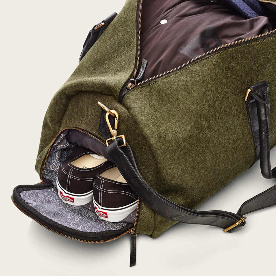 Honest Wolf wool weekender bag forest green showing the shoe pocket product