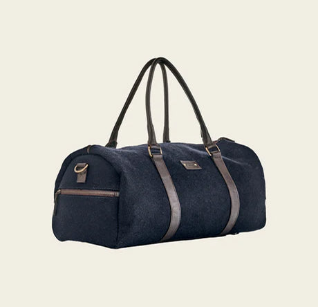 Honest Wolf corporate gallery - navy overnighter