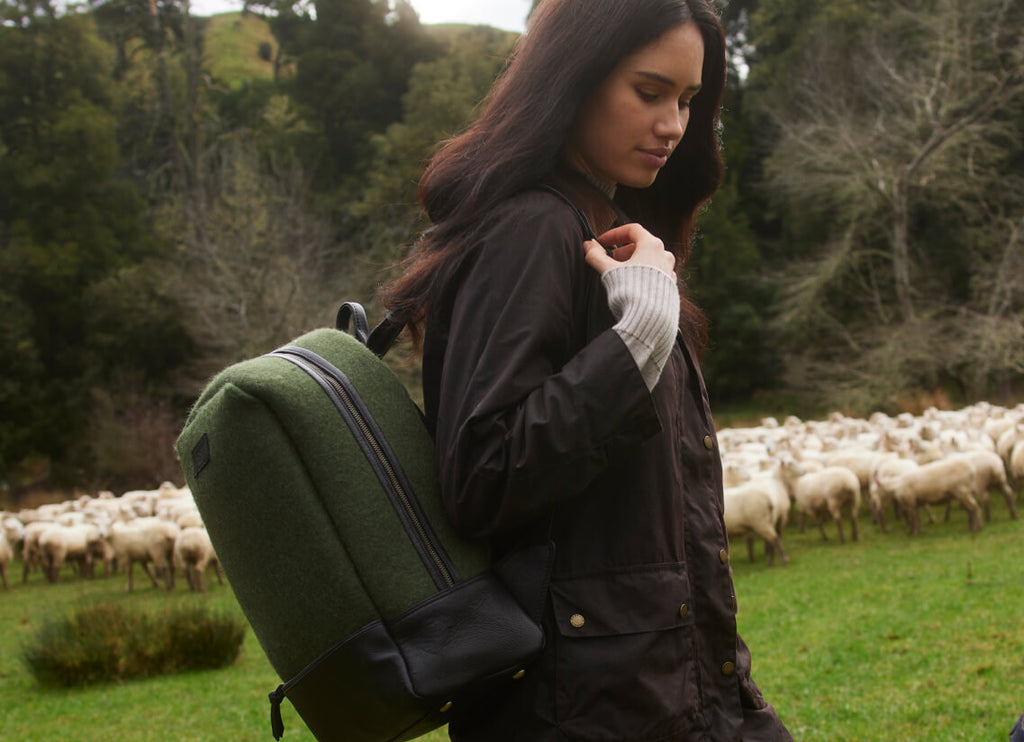 Honest wolf back pack forest green